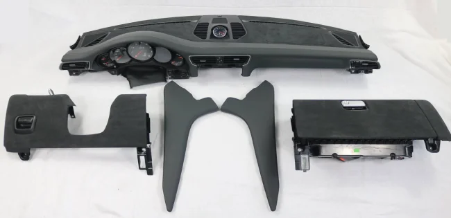 تزئینات داخلی خودرو